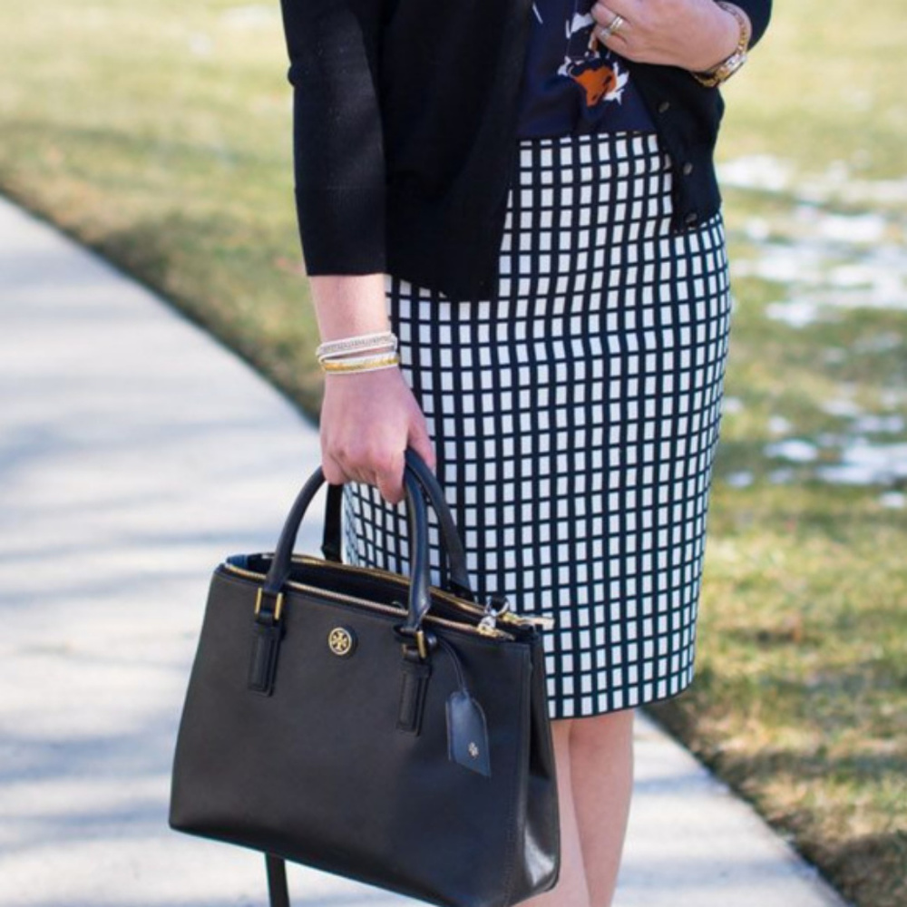 Stunning J.Crew Pencil skirt in grid print. US 18